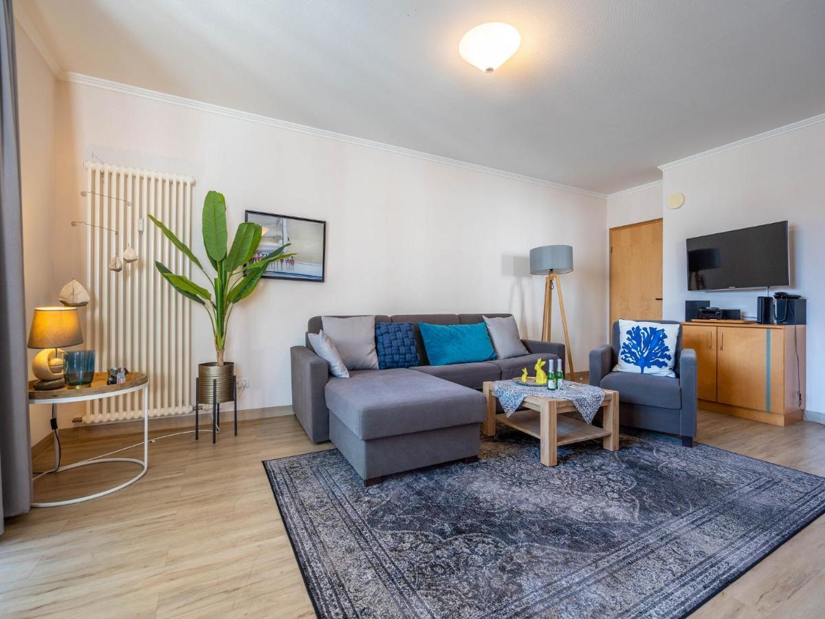 Strandvillen - Mit 1 Schlafzimmer Und Balkon Ah-723 Apartment *