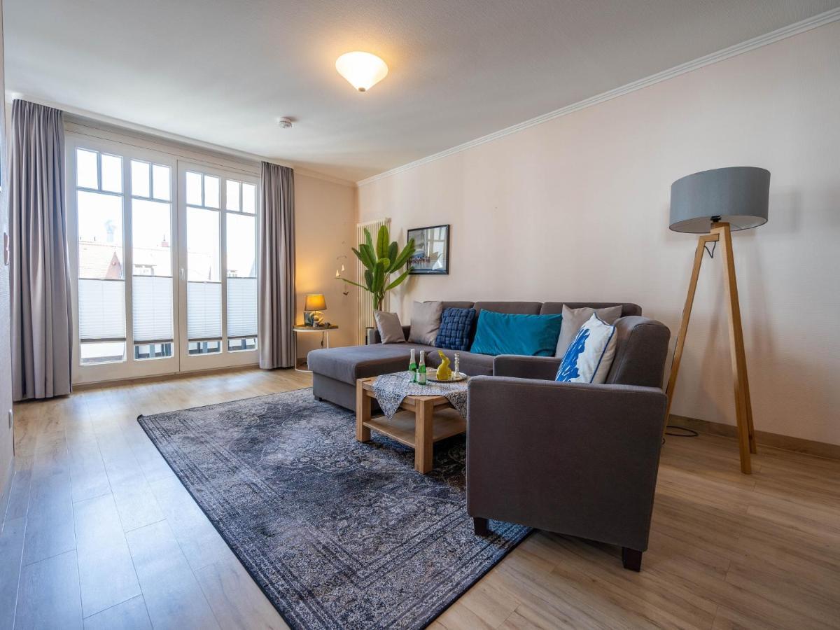 Strandvillen - Mit 1 Schlafzimmer Und Balkon Ah-723 * Binz